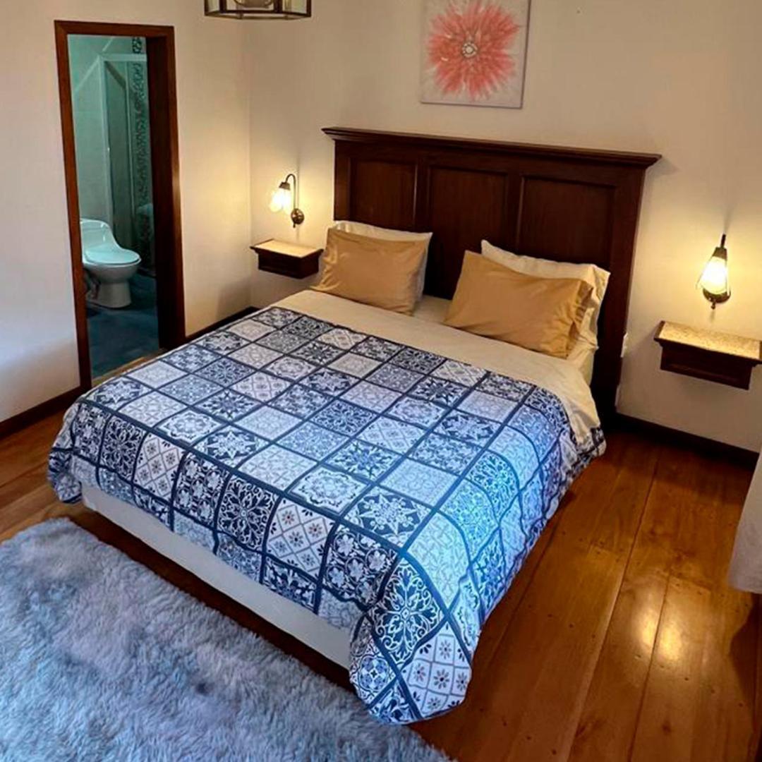 Casa Hibiscus Boutique Hotel Куенка Екстер'єр фото