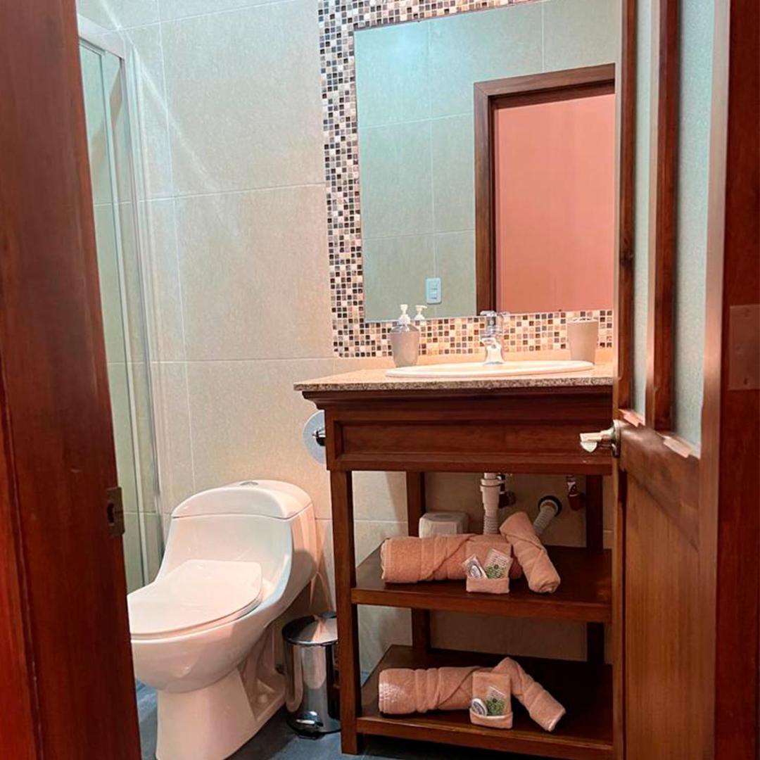 Casa Hibiscus Boutique Hotel Куенка Екстер'єр фото