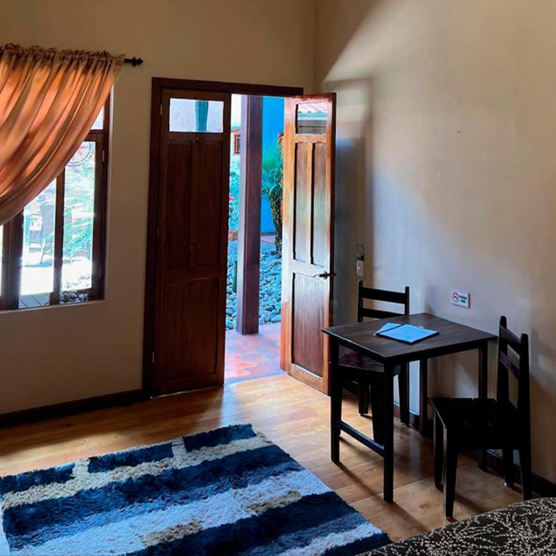 Casa Hibiscus Boutique Hotel Куенка Екстер'єр фото