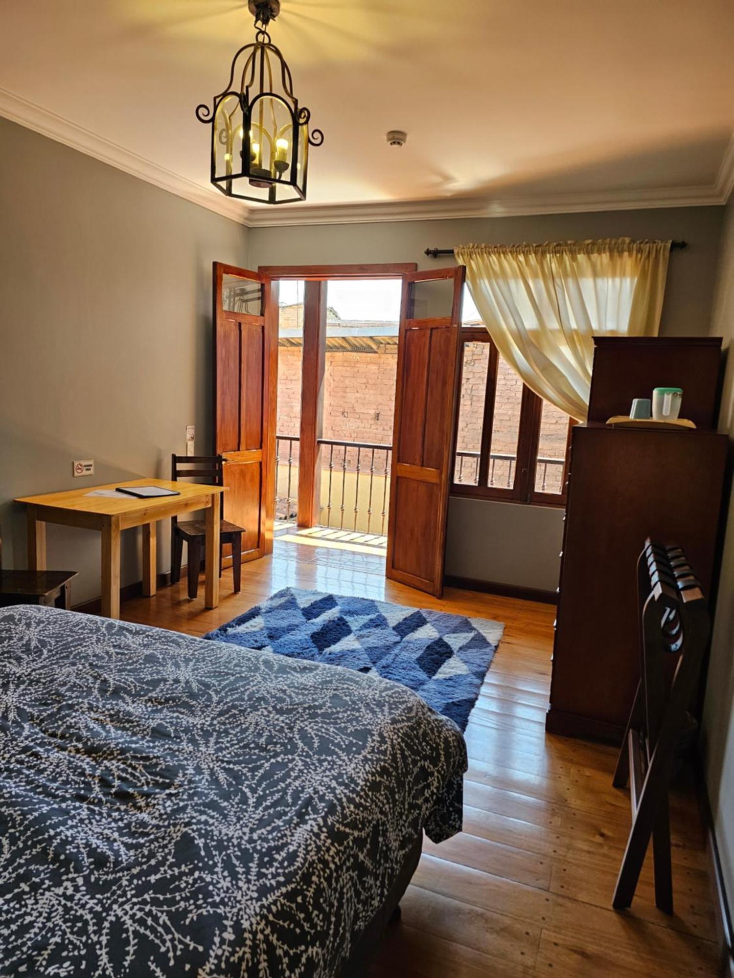 Casa Hibiscus Boutique Hotel Куенка Екстер'єр фото