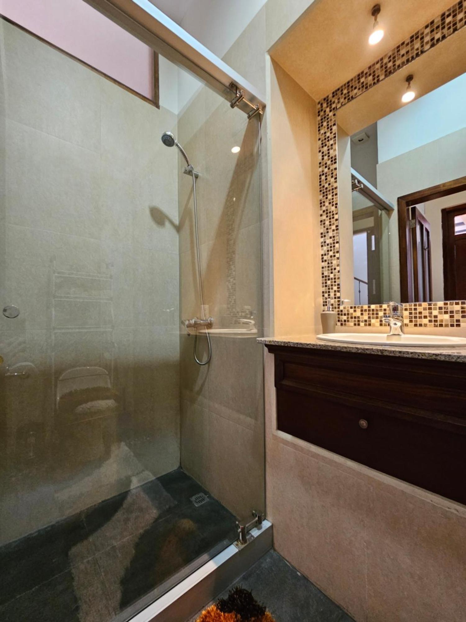 Casa Hibiscus Boutique Hotel Куенка Екстер'єр фото